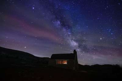银河 天空 房子 星星 星空 星夜 观星 空间 星系 夜晚