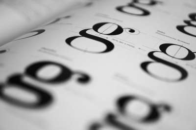 版式 电路 字体 特点 G 字母 人物 设计