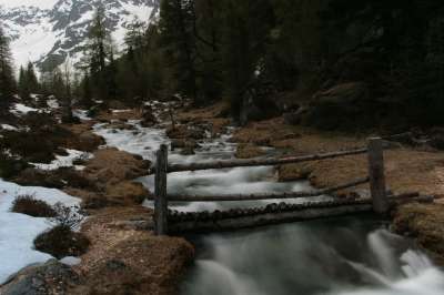 网络 桥 水 山 自然 木板路 木头 过渡 景观 栏杆 木桥