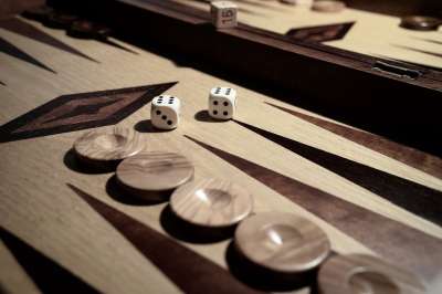 骰子 双陆棋 战略 游戏 棋盘游戏 游戏板 玩 幸福 木板