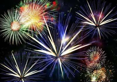 烟花 导弹 夜晚 灯 爆炸 西尔维斯特 染 淋浴间的火花