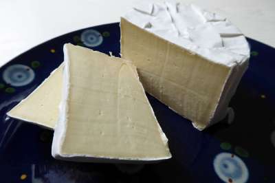 软奶酪 卡蒙伯尔 霉菌奶酪 起司 模具 白色的 乳制品 奶酪工厂