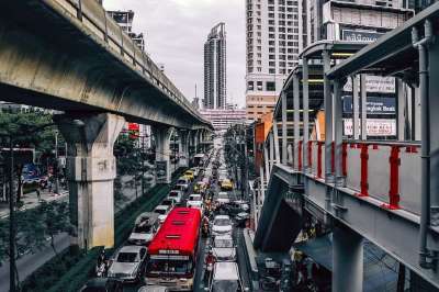 曼谷 泰国 城市 城市景观 城市的 汽车 卡车 车辆 交通阻塞