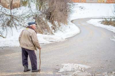 爷爷 老人 高级的 老年 祖父 老的 退休 成熟 养老金领取者