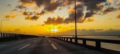 日落 黄昏 桥 路 高速公路 旅行