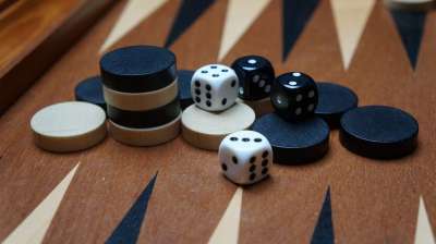 双陆棋 棋盘游戏 骰子 战略 游戏案例 游戏板
