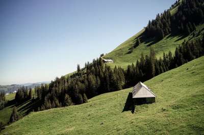 瑞士 Diemtigtal 远足 山 小屋 房子 自然 夏天