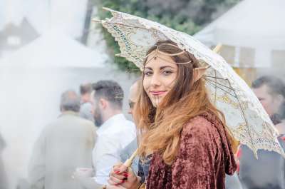 角色扮演 幻想 套装 伞 苹果酒 龙 节日 法国