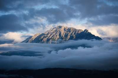 山 日出 阿尔卑斯山 云海 卡文德尔 蒂罗尔 自然 景观 山