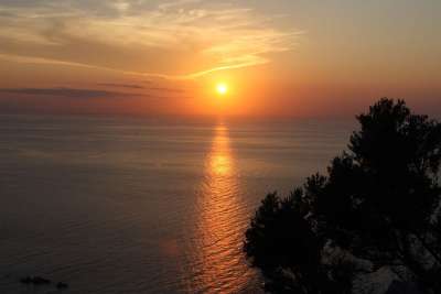 太阳 日落 海 晚上的气氛 天堂 太阳和大海 余辉 傍晚的天空