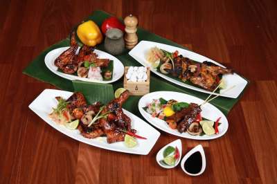 菲律宾烧烤 猪肉 肋骨 家禽 餐厅 酸的 甜的 酱 食物 鸡