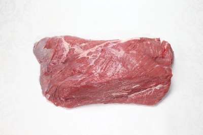 牛肉大腿内侧 牛肉 肉 牛 食物 吃 生肉 修剪过的 准备雕刻