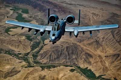 A-10 霹雳 美国 空军 军队 武装直升机 加特林机枪 飞机