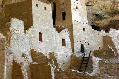 悬崖宫毁了 悬崖 住宅 Anasazi 台面 佛得角 国家的 公园