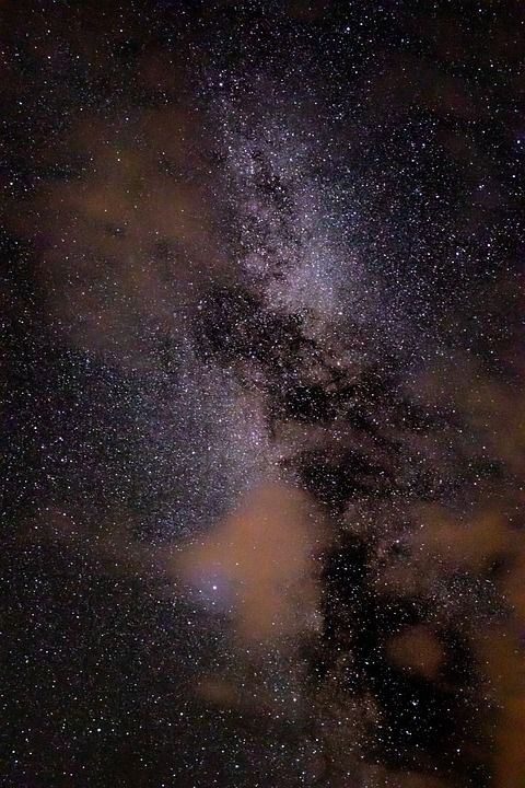 银河 夜空 星空 星星 天空 夜晚 银河系 云 天文 黑暗的