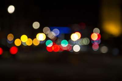 模糊 散景 灯 黑暗的 夜晚 晚上 黑暗 城市 界 距离