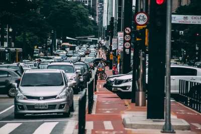 人们 街道 车 城市的 巴西 圣保罗 伙计们