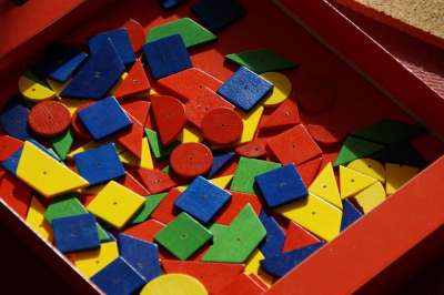 锤子游戏 儿戏 玩具 儿童玩具 多彩多姿的 瓦 木板 幼儿园