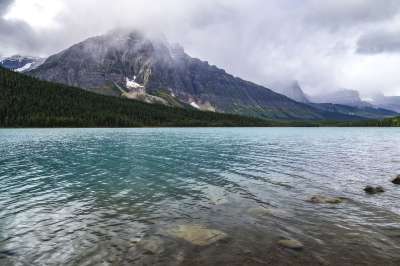 湖 山 落基山脉 云 森林 瑞士 加拿大 意大利 奥地利 高山