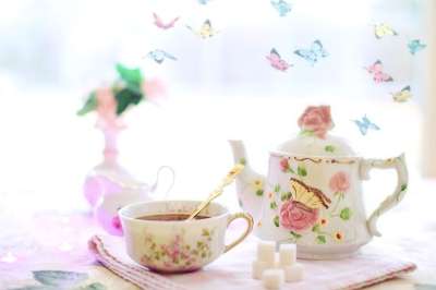 茶 茶壶 茶杯子 蝴蝶 春天 漂亮 喝 茶碗 中国 陶瓷制品