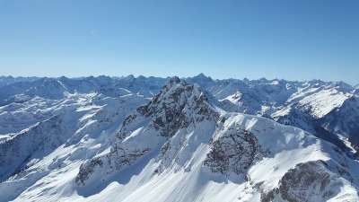 劳霍恩 阿尔高 坦海姆山谷 阿尔卑斯山 冬天 雪 阿尔高阿尔卑斯山