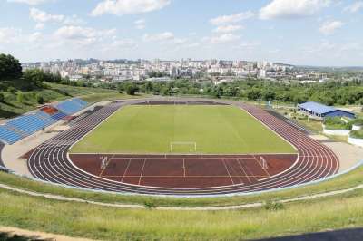体育场 体育 夏天 城市 草坪