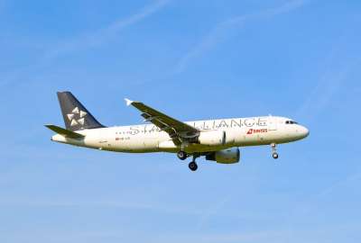 飞机 喷射 瑞士 星空联盟 空中客车公司 A320 旅行 航班