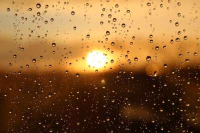 雨 太阳 窗户 光 日落 天气 玻璃 云 勇气 更好的 伤心