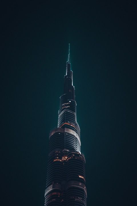 哈利法塔 塔 城市 晚上 夜晚 天空 摩天大楼 建造 现代的