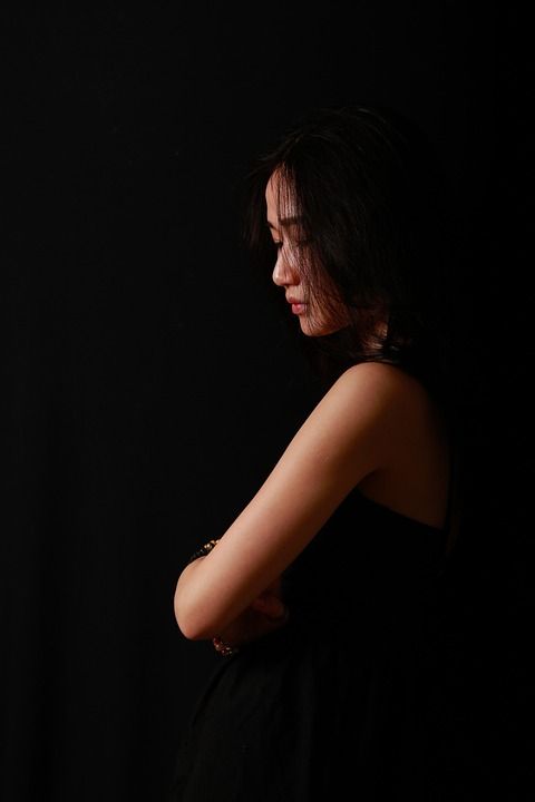 美女 人像 人物 型号 时尚
