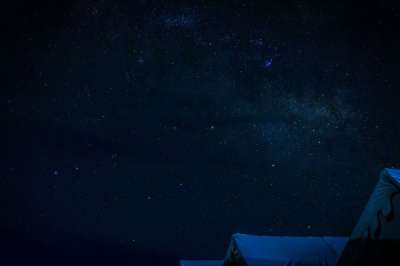 夜间摄影 夜空 列 印度 帐篷 云的夜晚的天空 天文摄影 夜晚