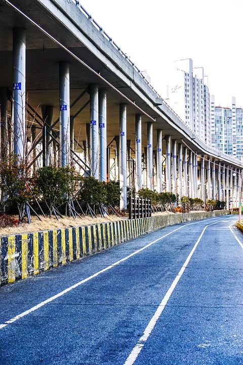 路 街道 桥 支柱 高速公路 具体的 邮寄