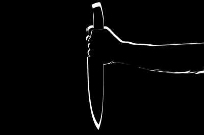 刀 刺 杀 谋杀 男人 凶手 孤立 下 恶毒 杀手 受害者
