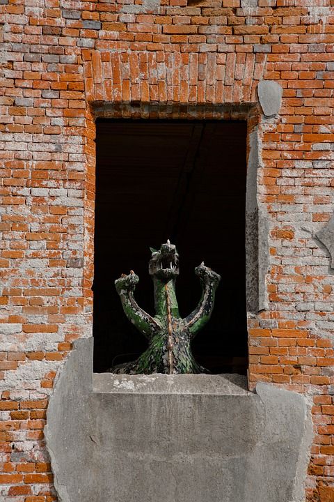 Dynosaur 城堡 废墟 Rudolec 栖息 中世纪 建造