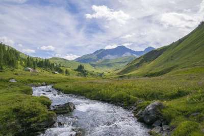 La。 Aosta Valley 阿尔卑斯山 景观 山 意大利 自然