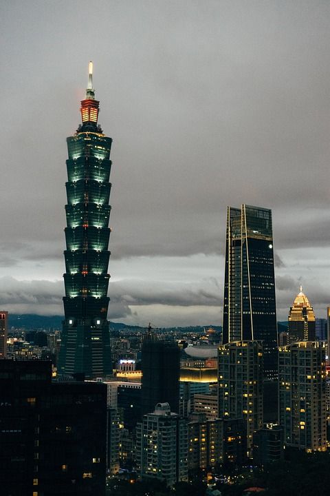 台北101 摩天大楼 台北 夜晚 城市 天际线 建造 城市景观