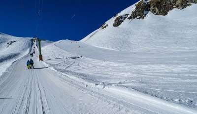 雪 滑雪 滑雪缆车 跟踪 山 体育 冬天 寒冷的 滑雪者