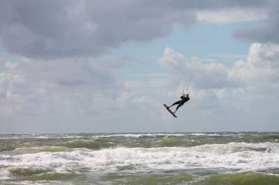 特技风筝航行 风筝水手 徘徊 抬起 风筝冲浪 风筝冲浪者 风 海