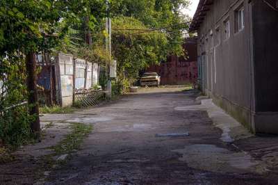 弃 行业 建造 仓库 涂鸦 老的 破旧的 结构 废墟 气氛