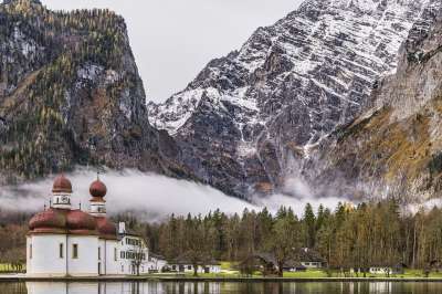 圣 Bartholomä Königssee 阿尔卑斯山 水 巴伐利亚