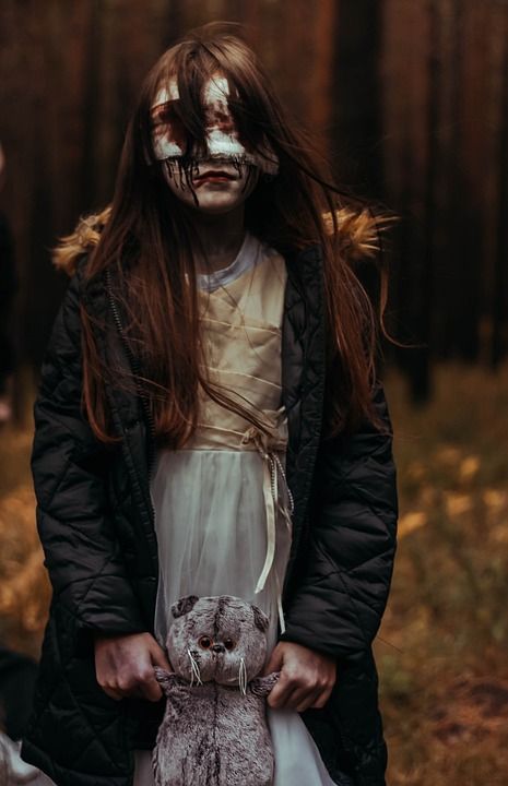 女孩 恶魔 守护进程 鬼 恐惧 恐怖 邪恶的 万圣节 可怕的