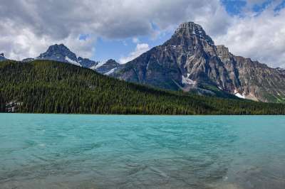 湖 山 树木 水 落基山脉 山脉 自然 风景 风景秀丽的