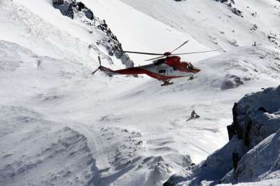 雪 冬季 冷 冰 体育 山 冬奥会 效果的Hopr 假期