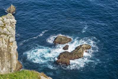 悬崖 海 岩石 海洋 户外 旅行 勘探