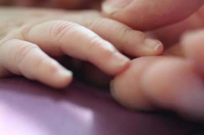 手 保持 键 爱 人们 家庭 一起 团结 牵手 女士 手拿着