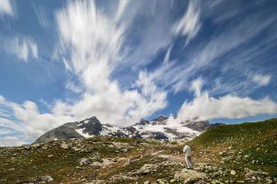山 首脑 远足 踪迹 景观 自然 高山 徒步旅行 男人