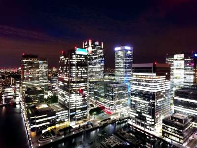 伦敦 码头区 夜晚 金丝雀码头 城市 英国 地标 建造 天际线