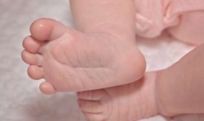 脚 婴儿脚 婴儿 脚趾 新生儿 人的 小孩子 新生 可爱的