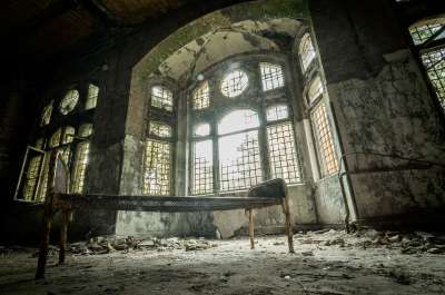 城市的 Urbex 失落的地方 弃 衰变 忘记了 老的 毁了