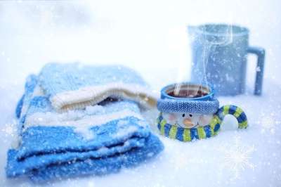 冬天 下雪的 雪 咖啡 马克杯 围巾 帽子 寒冷的 自然